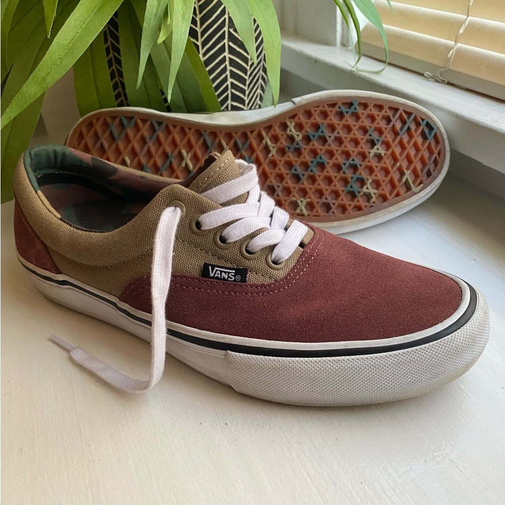 VANS ERA PRO Suede Rose & Taupe w/ Camo. UltraCush comfort. 7.5 Men / 9 Women.